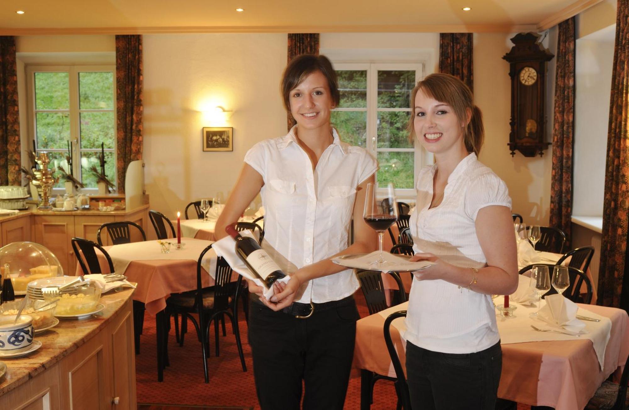 Austria Classic Hotel Heiligkreuz Hall in Tirol Eksteriør billede