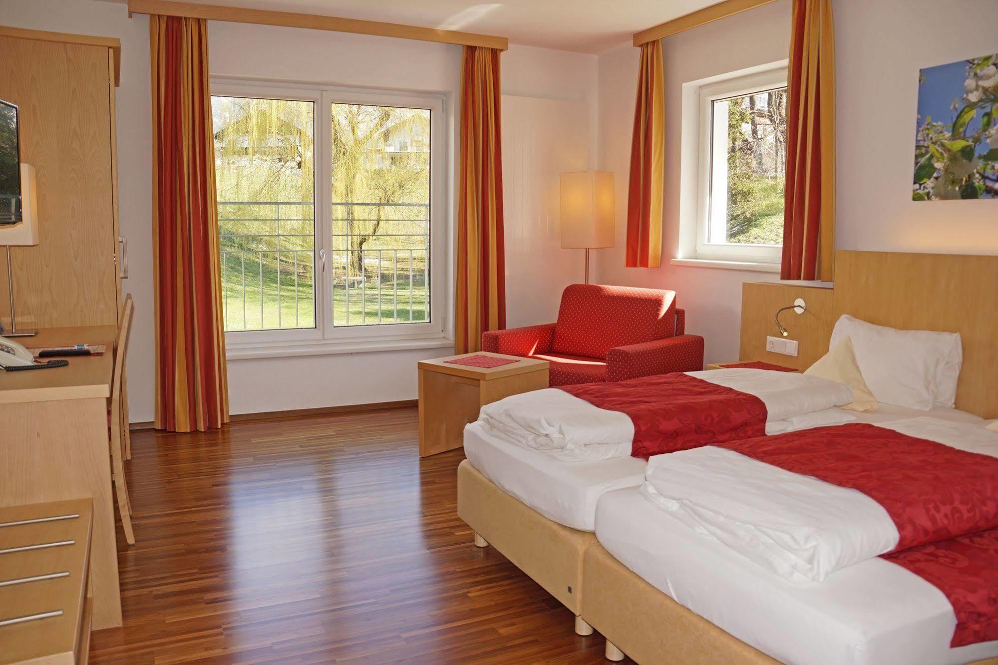 Austria Classic Hotel Heiligkreuz Hall in Tirol Eksteriør billede