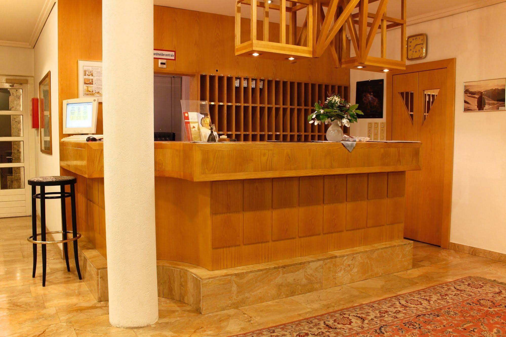 Austria Classic Hotel Heiligkreuz Hall in Tirol Eksteriør billede